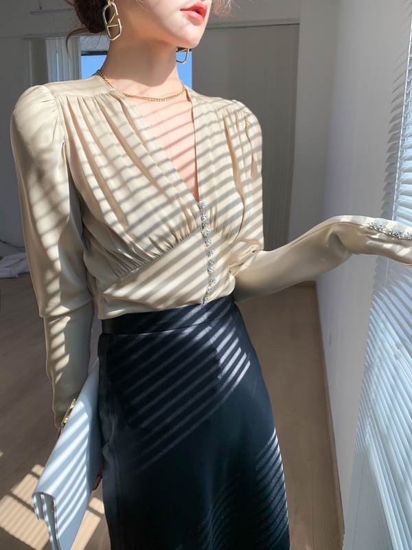 Silk Vintage Long-Sleeve Blouse